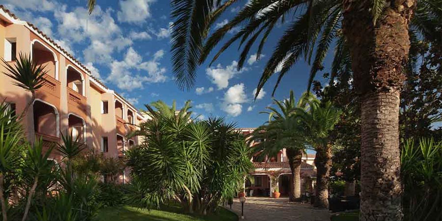 Cala Ginepro Hotel Resort