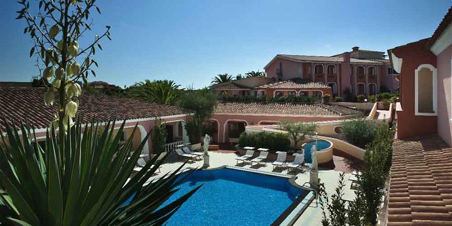 hotel cala ginepro prezzi