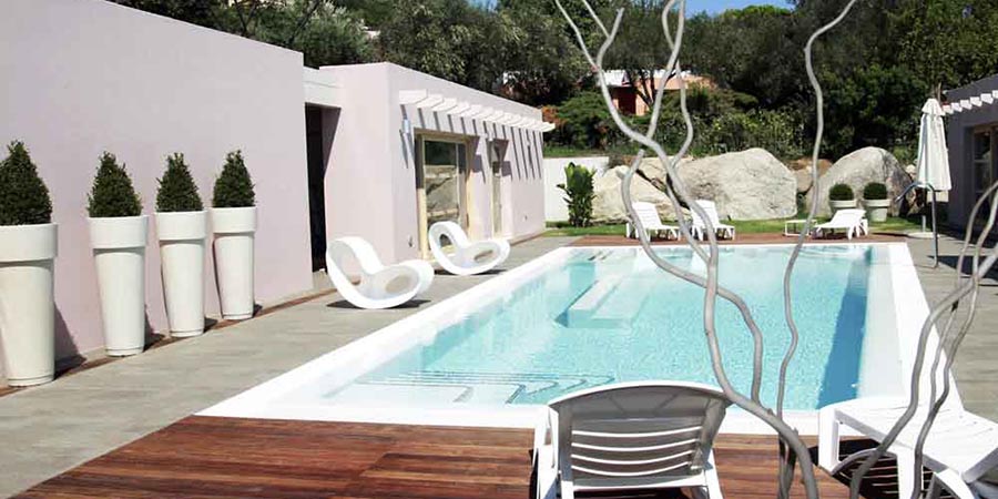 Free Beach Village